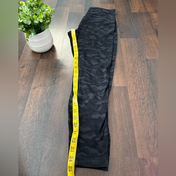 Lululemon Black Camouflage Leggings - Picture 2 of 10